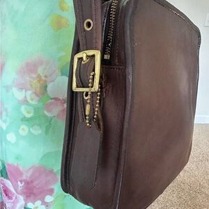 Vintage Coach Legacy North South Compartment Bag 9168